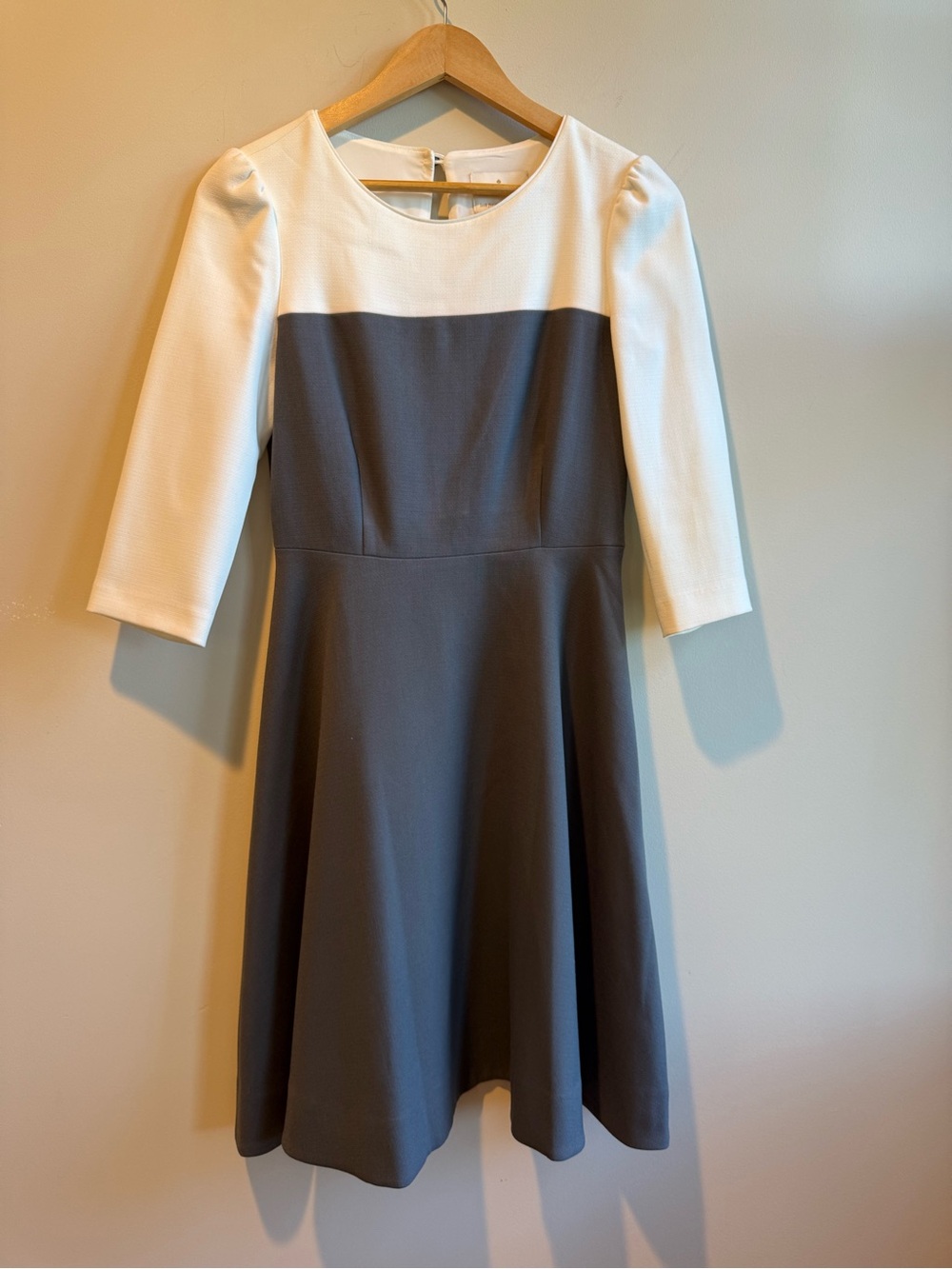 Kate Spade Fit and Flare Gray Cream Colorblock Midi Dress 3/4 Sleeve size4 New!